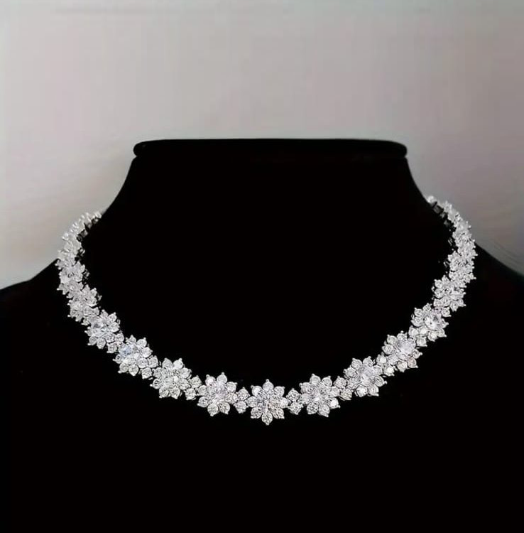 Starry 'Diamond'  Necklace